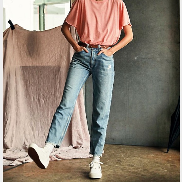 Free People Denim - Free People Fast Times High Rise Mom Jeans Sz 31